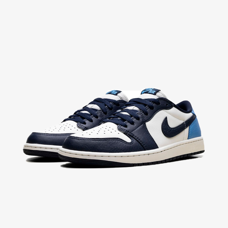 Air Jordan 1 Low OG Obsidian UNC