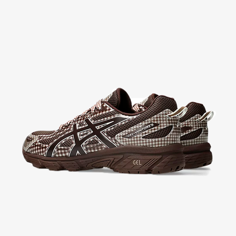 ASICS Gel-Venture 6 Story mfg. Reddish Brown Gingham