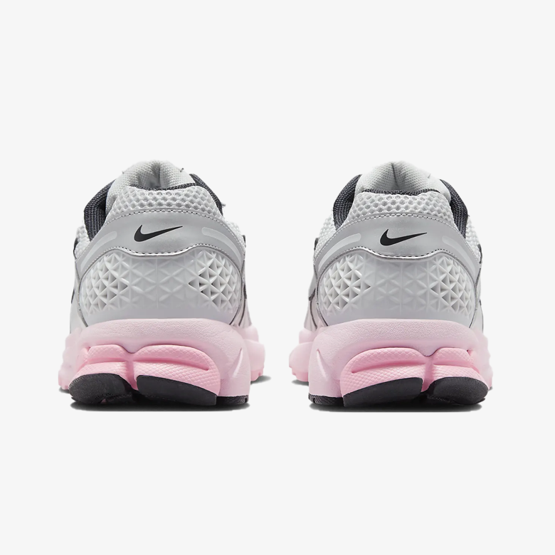 Nike Zoom Vomero 5 Photon Dust Pink Form