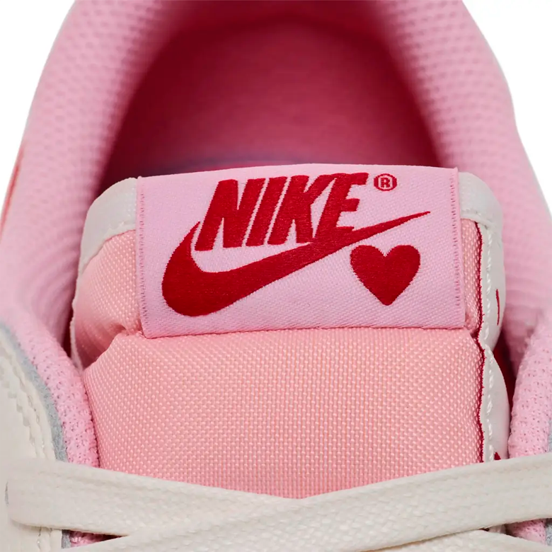 Air Jordan 1 Retro Low OG SP Travis Scott Sail Tropical Pink
