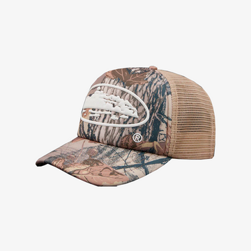 Corteiz Island Puff Print Trucker Hat Camo