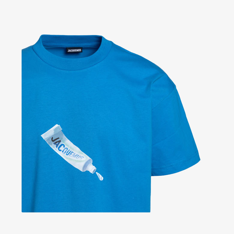 JACQUEMUS Toothpaste Light Blue Tee