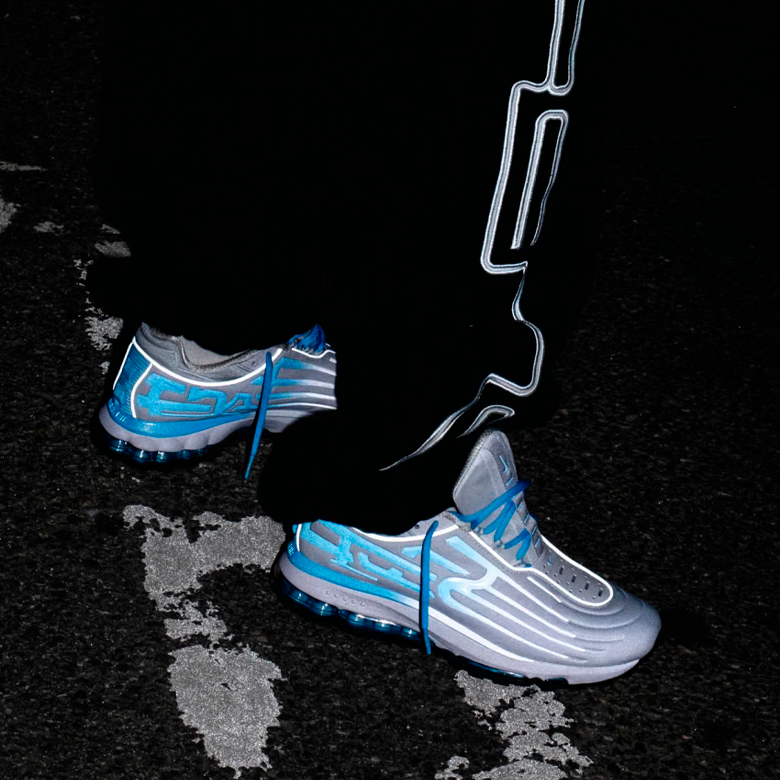 Nike Air Max 2001 Air Ecstasy Supreme - White University Blue