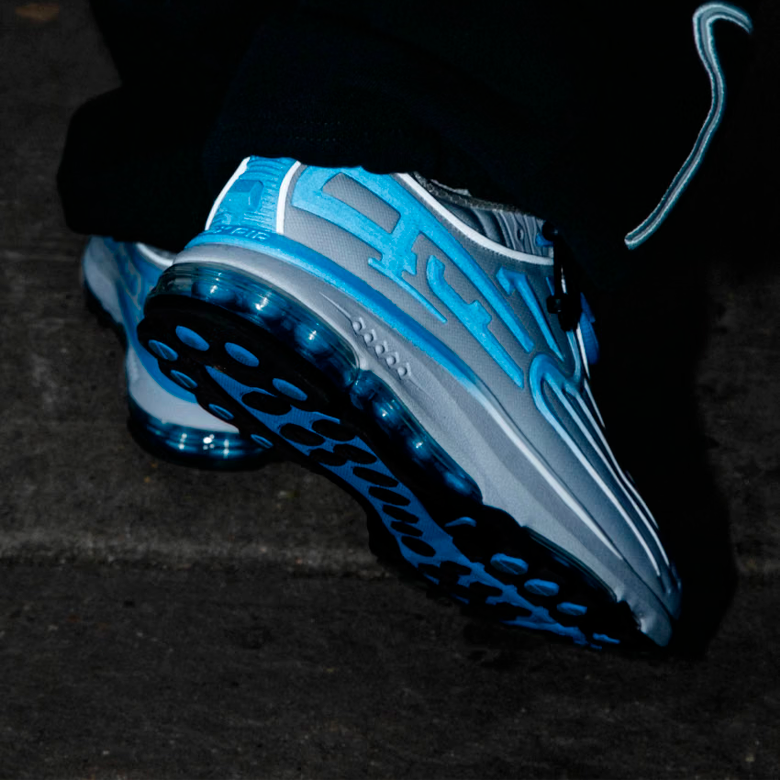 Nike Air Max 2001 Air Ecstasy Supreme - White University Blue