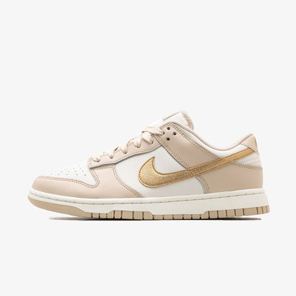 Dunk Low Phantom Metallic Gold