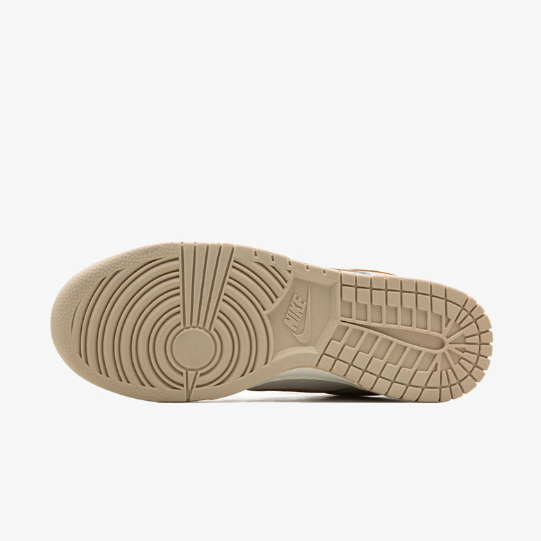 Nike Dunk Low Phantom Metallic Gold