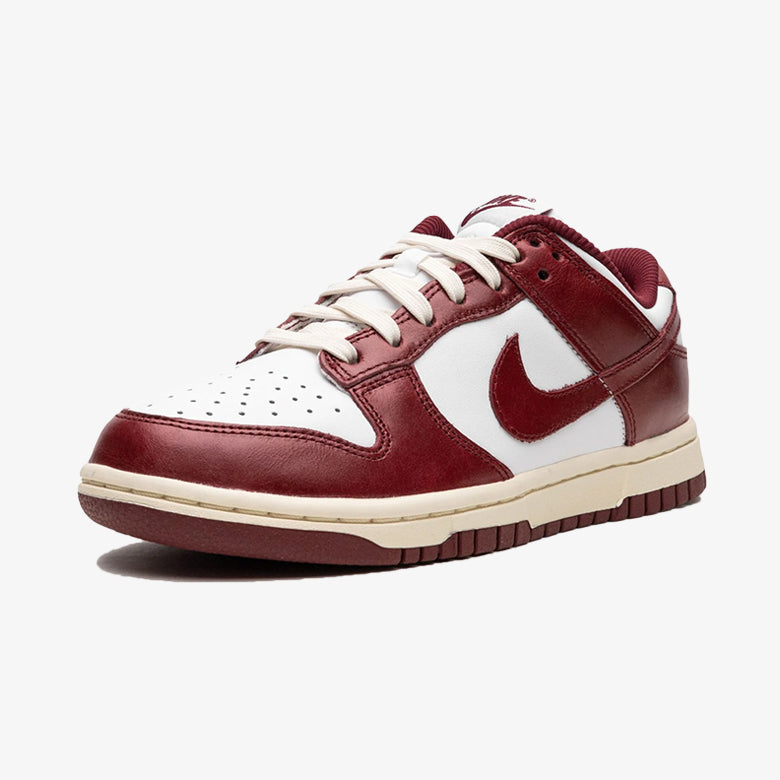 Nike Dunk Low PRM Vintage Team Red