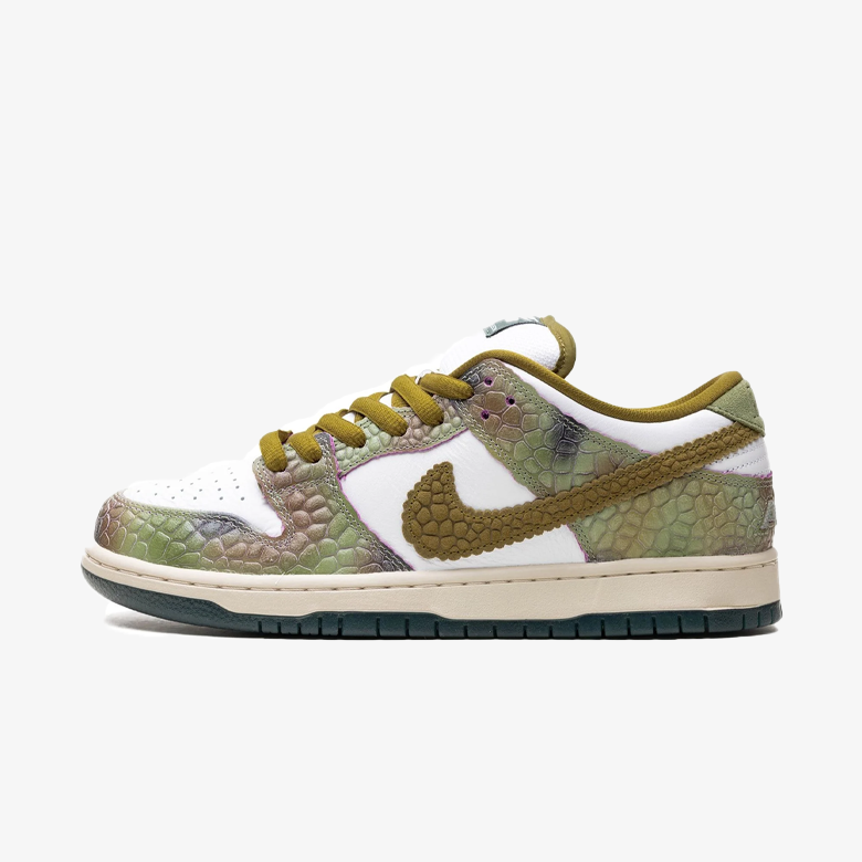 Nike Dunk Low Sb Alexis Sablone Chameleon