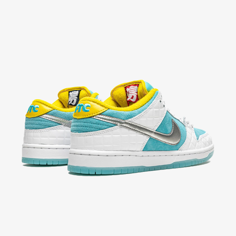 Nike SB Dunk Low FTC Lagoon Pulse