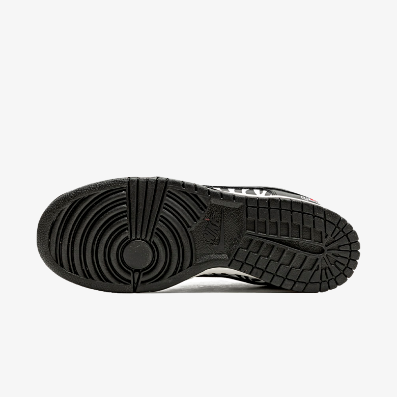 Nike SB Dunk Low OG QS Quartersnacks Zebra