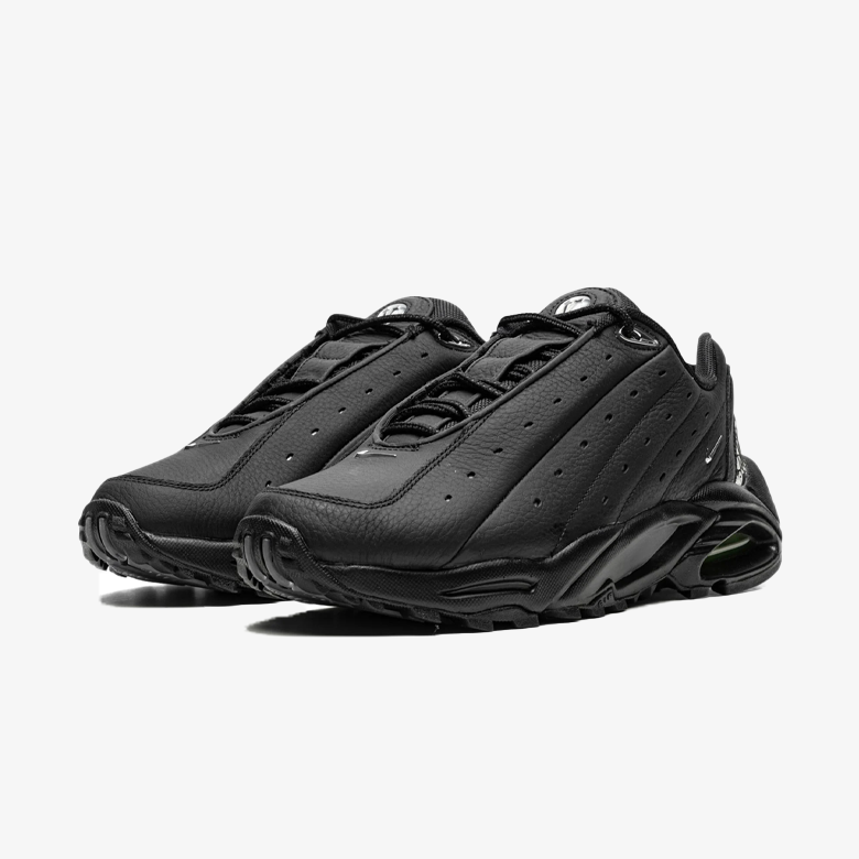 Nike Hot Step Air Terra Nocta Triple Black