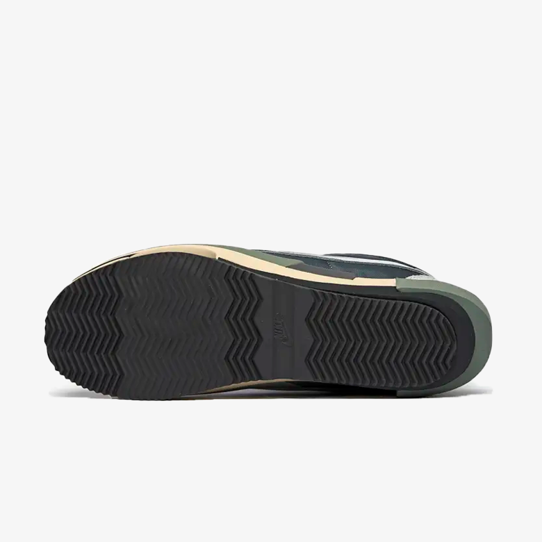 Nike Zoom Cortez SP Sacai Iron Grey