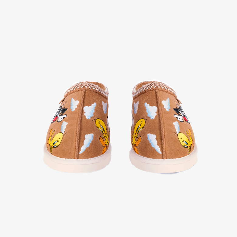 UGG Tasman Slipper Palace x Looney Tunes Chestnut