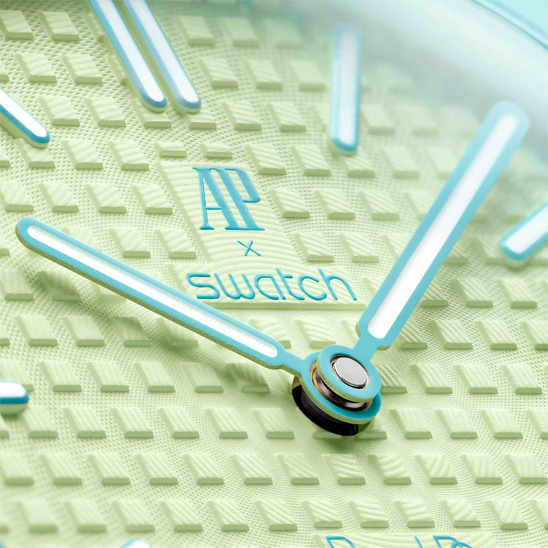 Swatch x Audemars Piguet Bioceramic Royal Pop Blaue Acht
